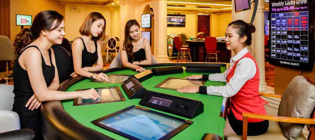 Chơi thắng Baccarat tại Golden Galaxy Hotel and Casino