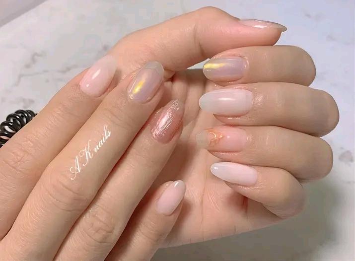 AK nails