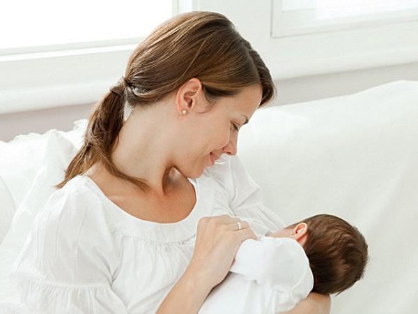 Không khuyến cáo sử dụng sản phẩm Huhylase cho phụ nữ có thai hoặc phụ nữ đang nuôi con bú