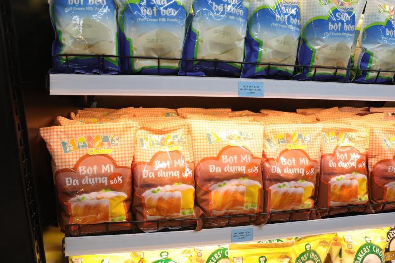 Tân Nhất Hương