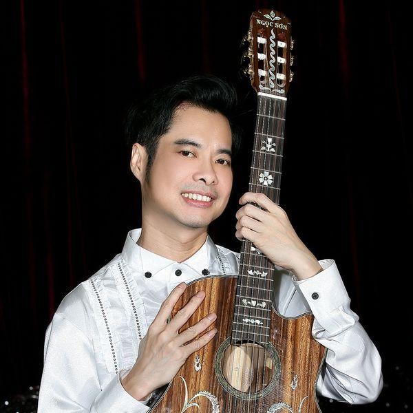 Ca sĩ Ngọc Sơn