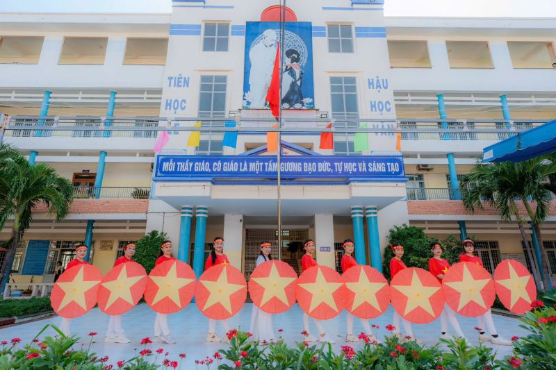 Trường THCS Ngô Sĩ Liên